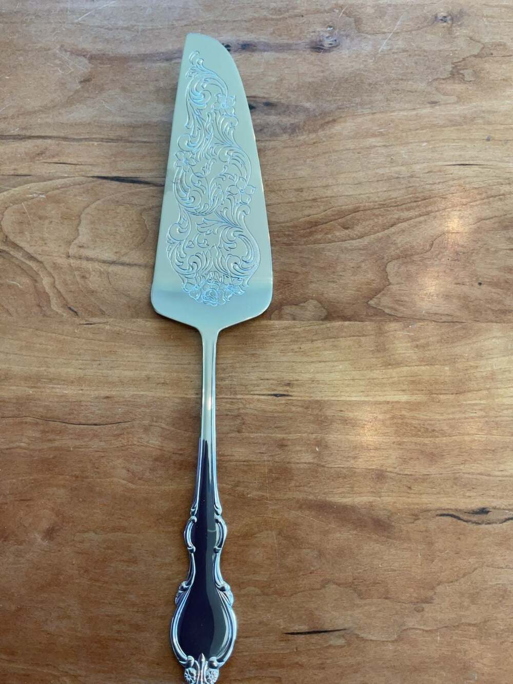 Leonard Silver Stainless Steel‎ Floral Engraved Cake Server